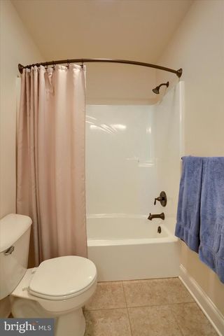 990 GRANDON WAY, Mechanicsburg, PA 17050