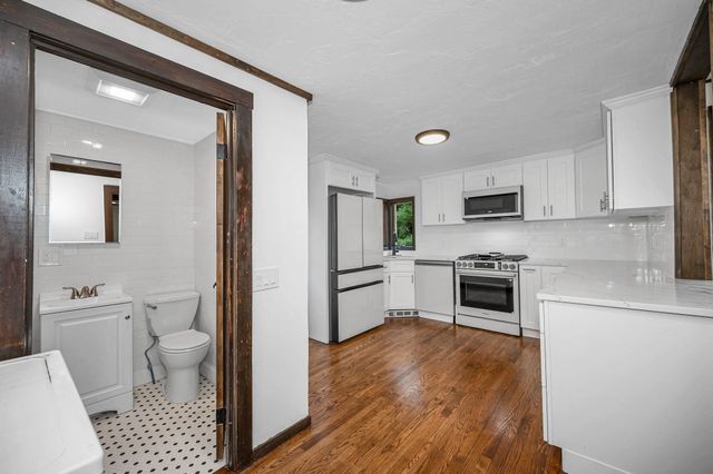 19 South Street, Wilmington, MA 01887