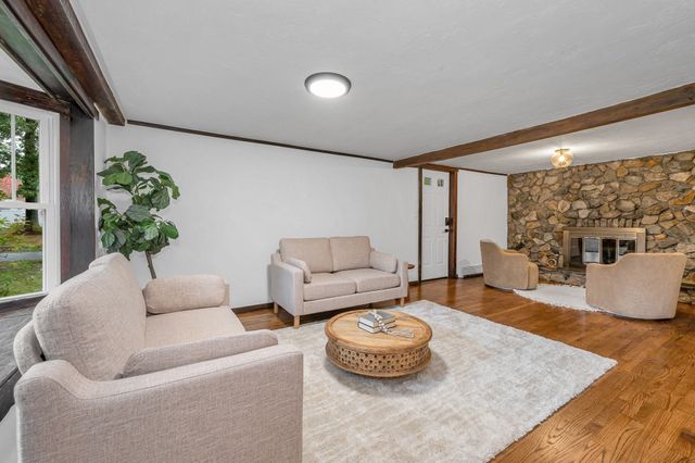 19 South Street, Wilmington, MA 01887