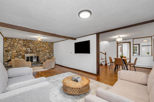 19 South Street, Wilmington, MA 01887
