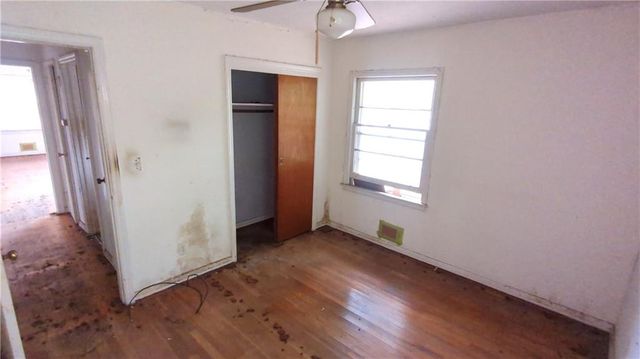 2014 Warren Drive, Austell, GA 30106