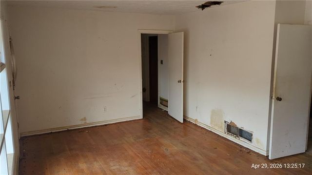 2014 Warren Drive, Austell, GA 30106