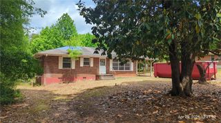 2014 Warren Drive, Austell, GA 30106