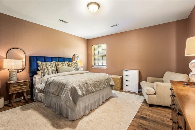 3101 N McDonald Avenue, Springdale, AR 72762