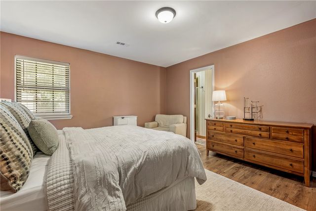 3101 N McDonald Avenue, Springdale, AR 72762