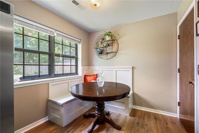 3101 N McDonald Avenue, Springdale, AR 72762