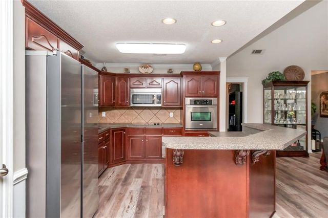 8300 Woodbend Drive, Semmes, AL 36575