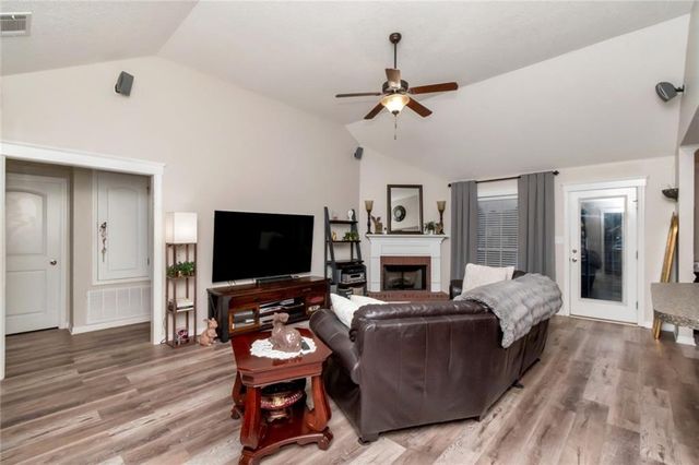 8300 Woodbend Drive, Semmes, AL 36575