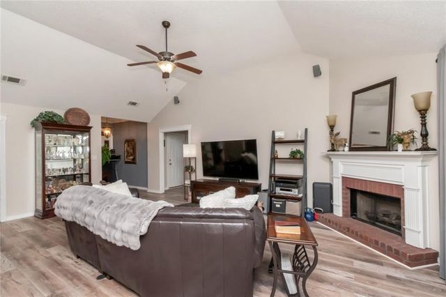 8300 Woodbend Drive, Semmes, AL 36575