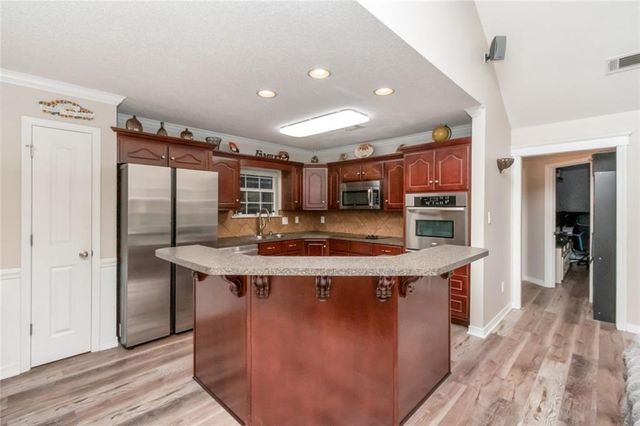 8300 Woodbend Drive, Semmes, AL 36575