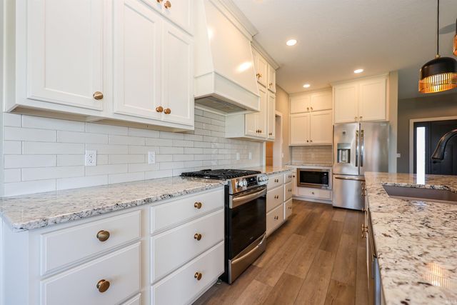 628 Grantham Passage, Fort Wayne, IN 46845