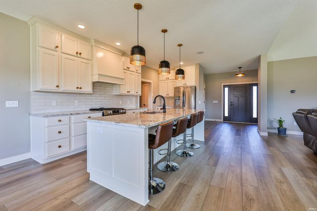 628 Grantham Passage, Fort Wayne, IN 46845