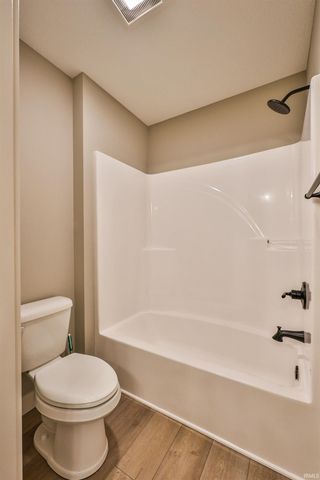 628 Grantham Passage, Fort Wayne, IN 46845