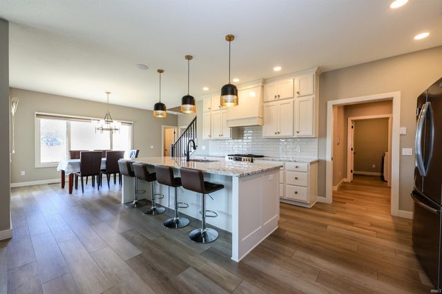 628 Grantham Passage, Fort Wayne, IN 46845