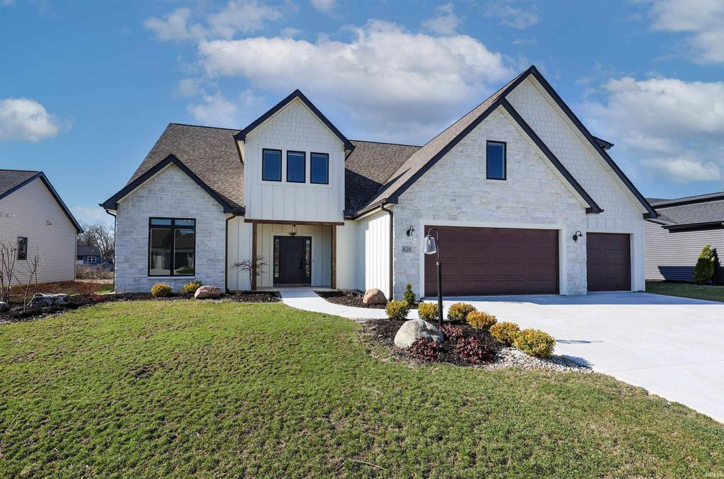 628 Grantham Passage, Fort Wayne, IN 46845
