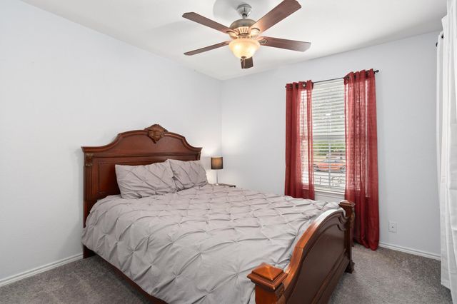324 Almquist ST, Hutto, TX 78634