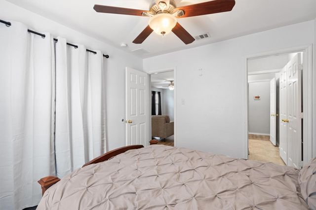 324 Almquist ST, Hutto, TX 78634