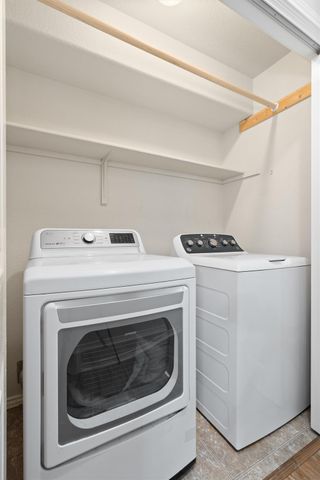 324 Almquist ST, Hutto, TX 78634
