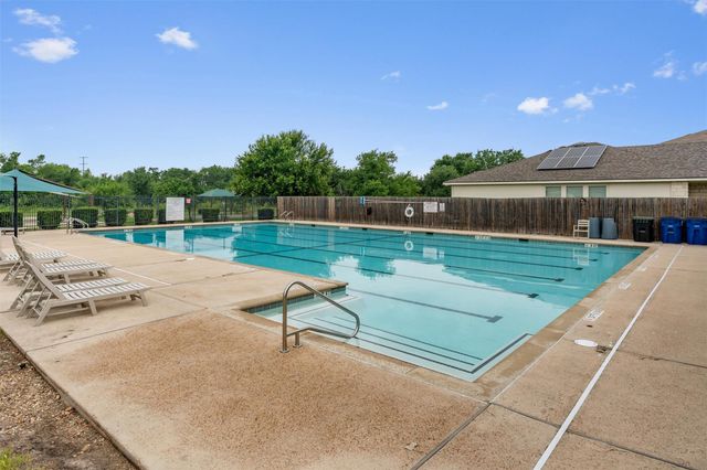 324 Almquist ST, Hutto, TX 78634