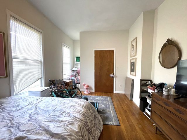 5 Cedar Street 2, Cambridge, MA 02140