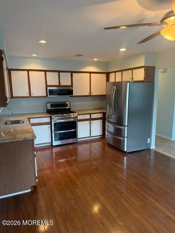 104 Curtis Avenue, Manasquan, NJ 08736