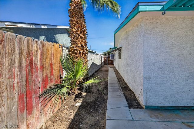 6253 Factor Avenue, Las Vegas, NV 89107