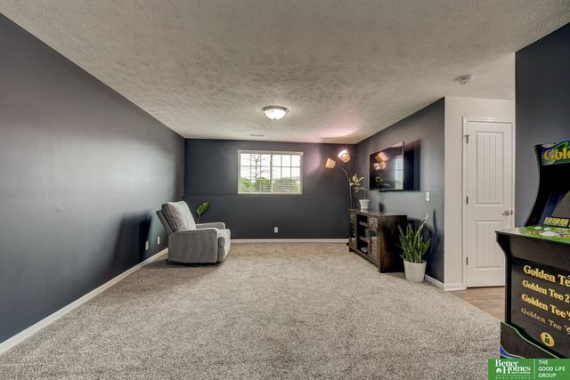 14561 Wyoming Street, Bennington, NE 68007