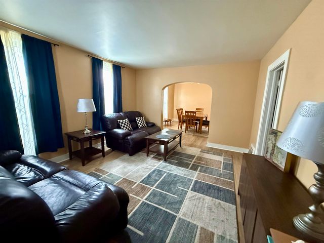 811 Litchfield Street, Bay City, MI 48706