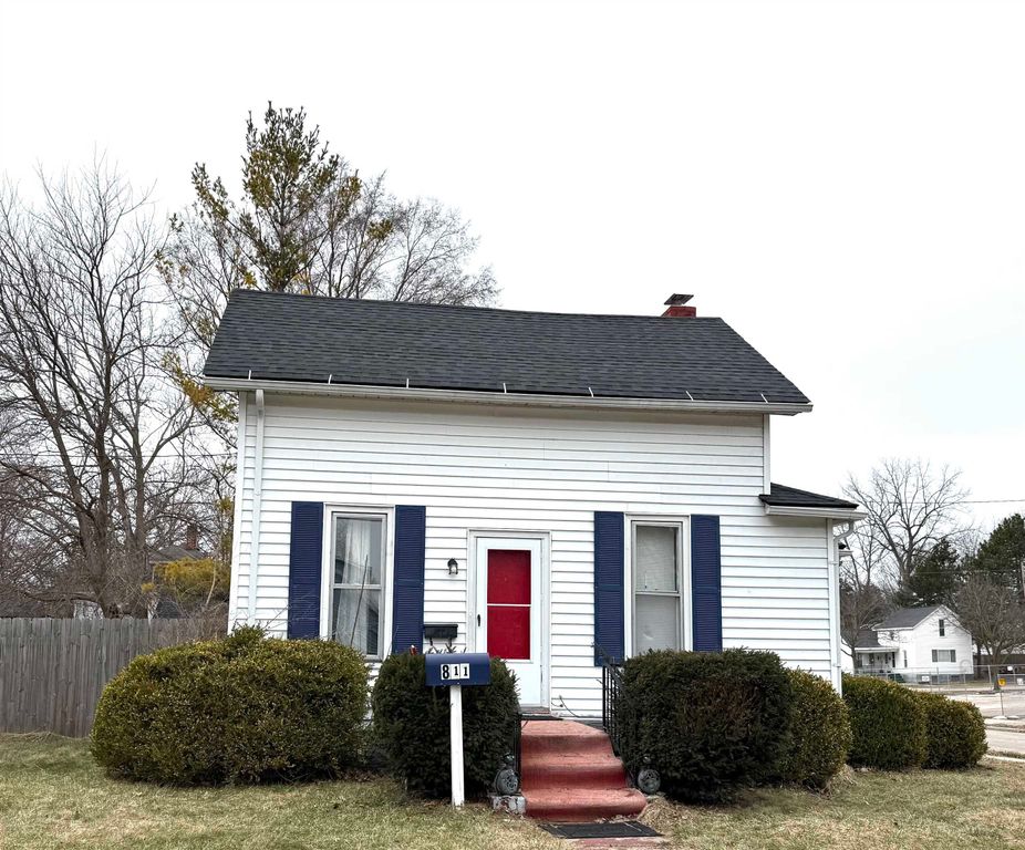 811 Litchfield Street, Bay City, MI 48706