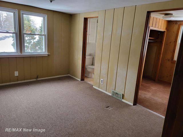 1954 Harry Street, Saginaw, MI 48602