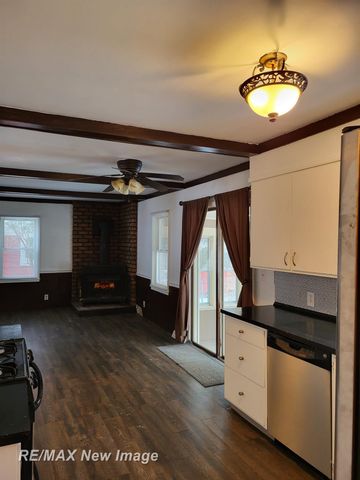 1954 Harry Street, Saginaw, MI 48602