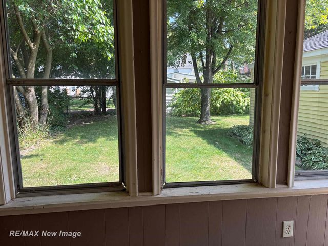 1954 Harry Street, Saginaw, MI 48602