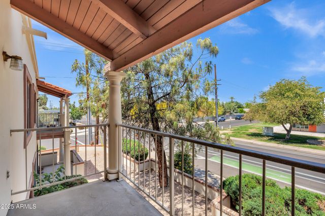 1017 E MARYLAND Avenue 236, Phoenix, AZ 85014