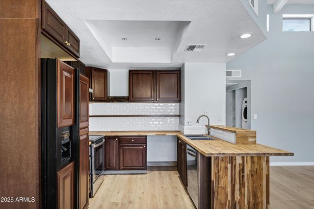 1017 E MARYLAND Avenue 236, Phoenix, AZ 85014