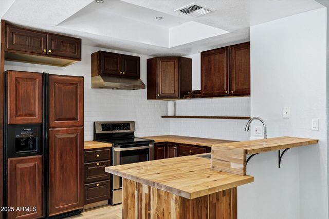 1017 E MARYLAND Avenue 236, Phoenix, AZ 85014