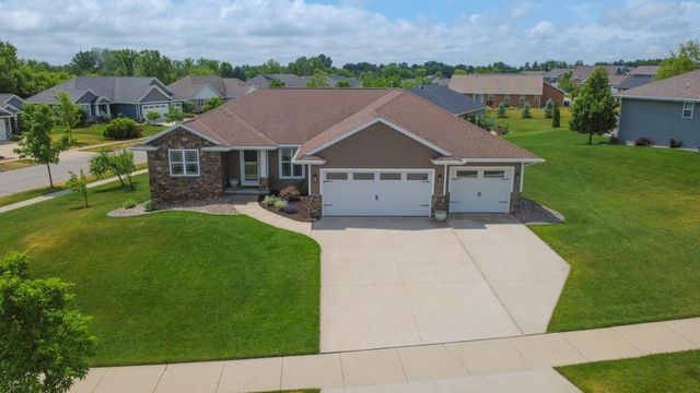 3543 BECKET DRIVE, Green Bay, WI 54313