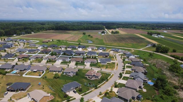 3543 BECKET DRIVE, Green Bay, WI 54313