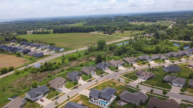3543 BECKET DRIVE, Green Bay, WI 54313