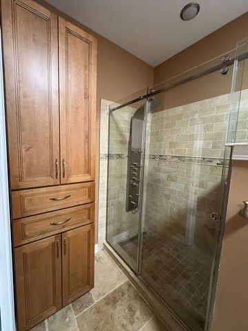 3027 N Allen Avenue, Chicago, IL 60618