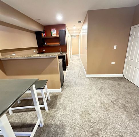 3027 N Allen Avenue, Chicago, IL 60618
