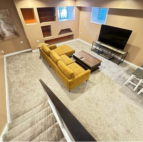 3027 N Allen Avenue, Chicago, IL 60618