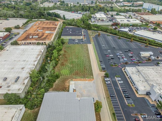 1160 Walters Way Lane, Olivette, MO 63132