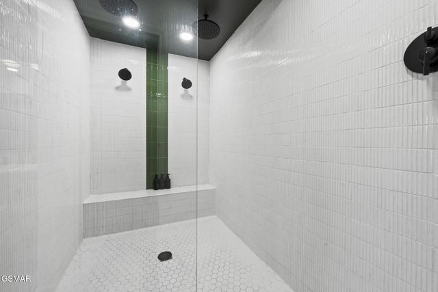 1679 Zurich Road, Gatlinburg, TN 37738