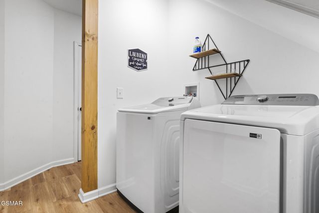 1679 Zurich Road, Gatlinburg, TN 37738