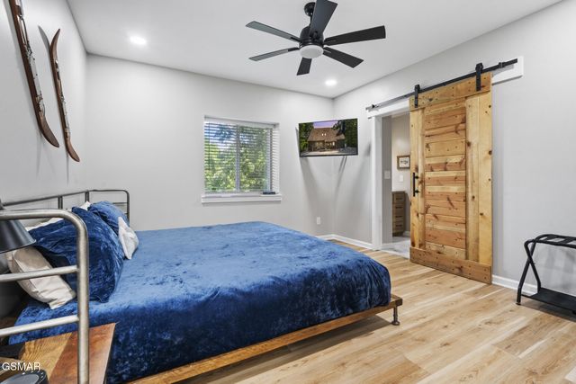 1679 Zurich Road, Gatlinburg, TN 37738