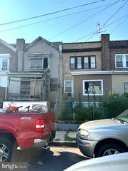 3163 MERRIEL AVE, Camden, NJ 08105
