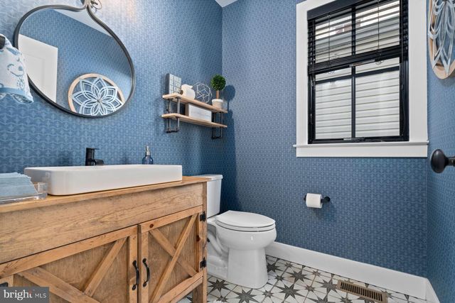172 LAFAYETTE ST, Doylestown, PA 18901