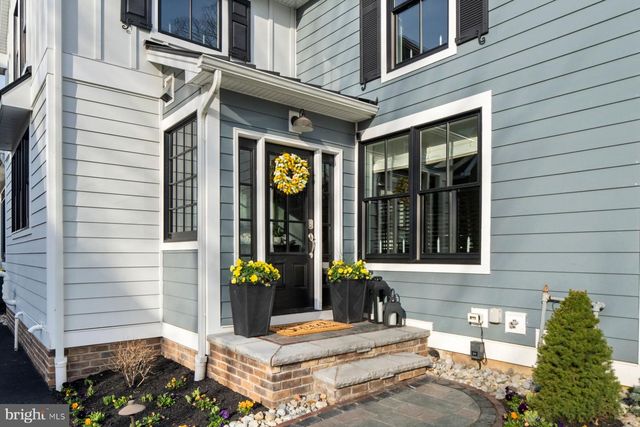 172 LAFAYETTE ST, Doylestown, PA 18901