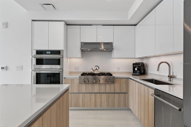 400 CENTRAL AVENUE 1405, St Petersburg, FL 33701