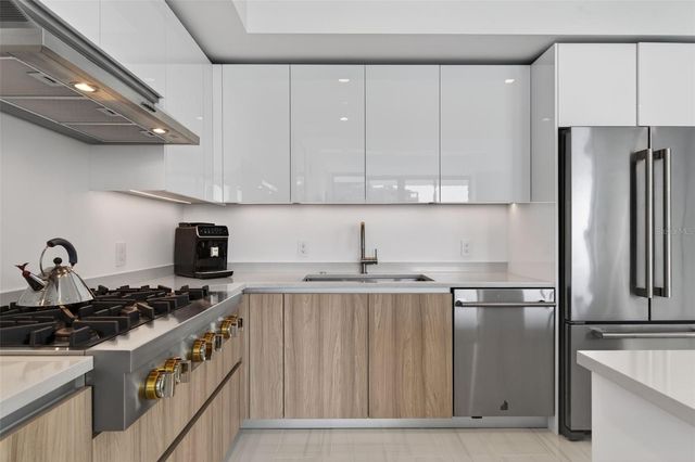 400 CENTRAL AVENUE 1405, St Petersburg, FL 33701